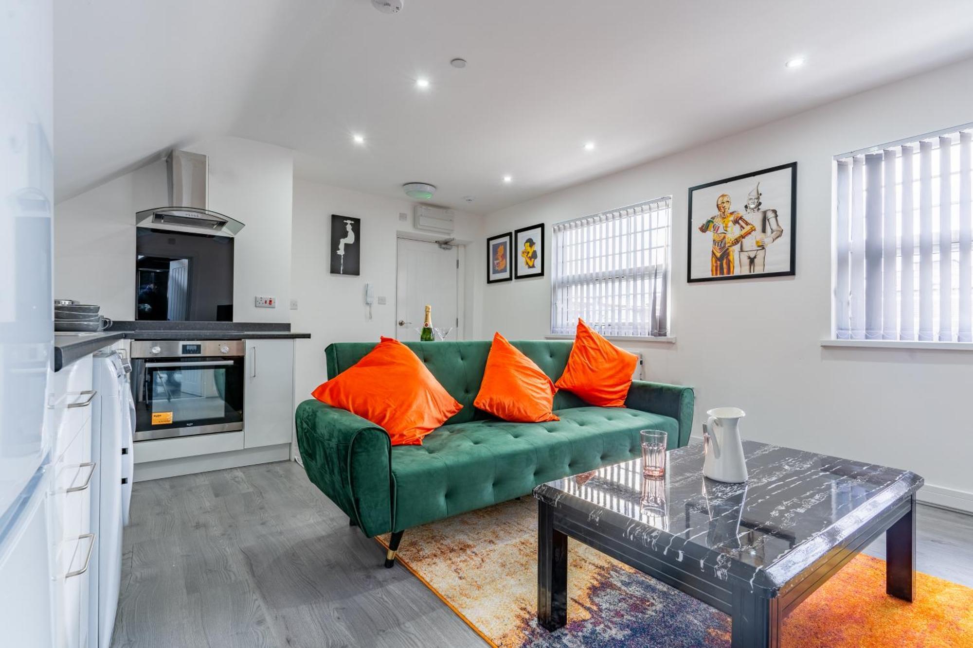 Cool Top Floor Apartment Very Near Birmingham Centre Exterior photo